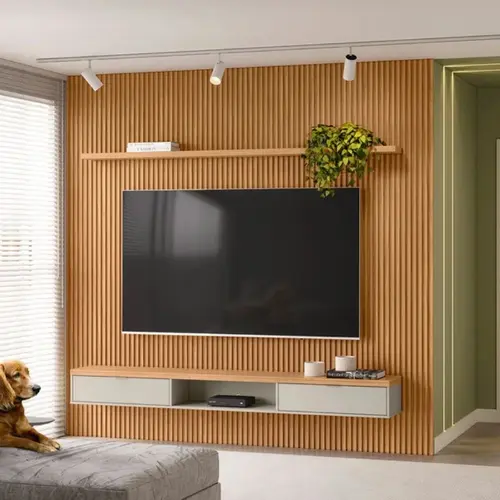 Painel ripado decorativo instalado em sala moderna da Cielo Pisos